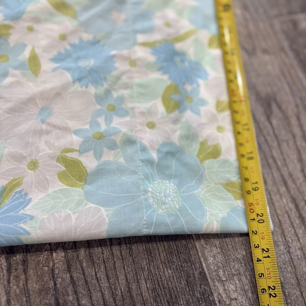 Vtg 1960s 1970s Flower Power Standard Pillowcase Blue Green Floral Percale MCM